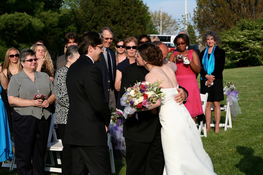 2010/04(April)/Lindsay Andrew Wedding/1024x768_2010-04-23-104 Lindsay-Andrew Wedding.jpg